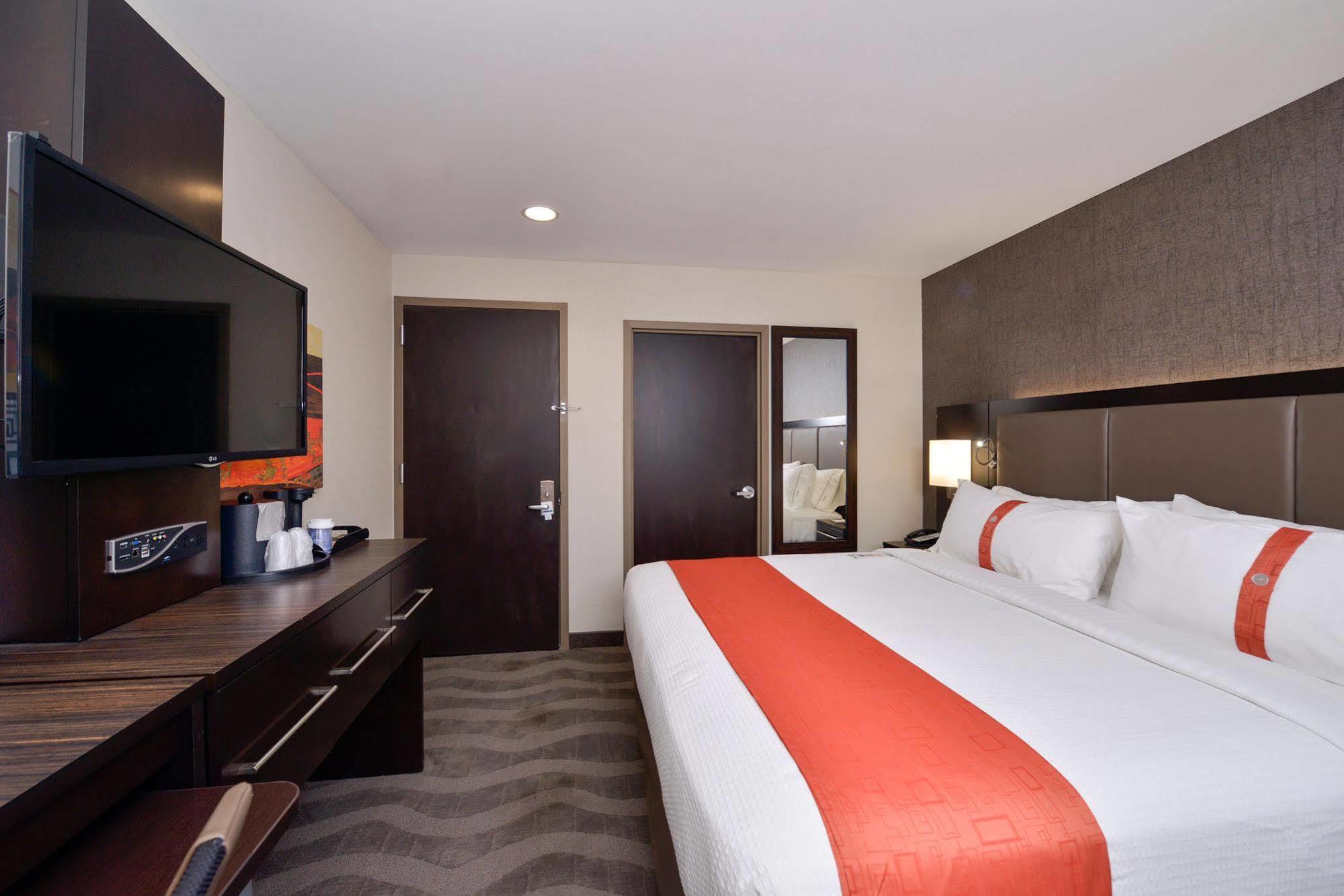 Holiday Inn New York-Jfk Airport Area, An Ihg Hotel Extérieur photo